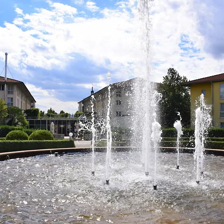 Hotel Radisson Blu Park & Conference Centre 4*