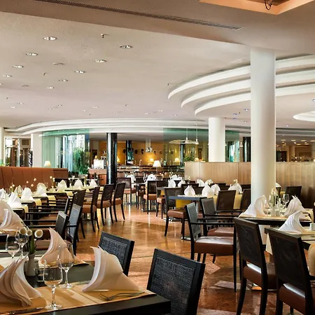 Radisson Blu Park & Conference Centre 4* Drezda