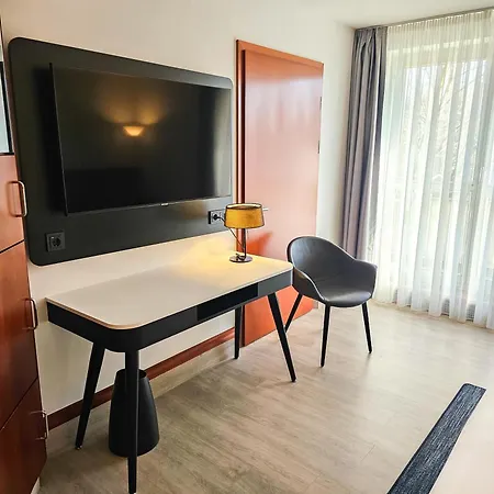 Radisson Blu Park & Conference Centre Hotel