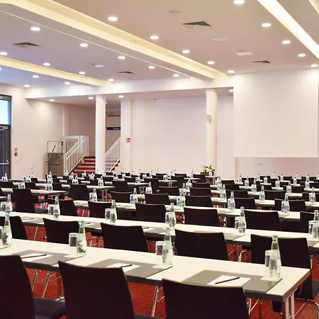 Hotel Radisson Blu Park & Conference Centre
