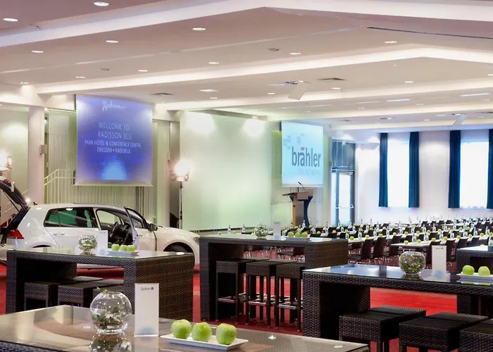 Radisson Blu Park & Conference Centre 4*