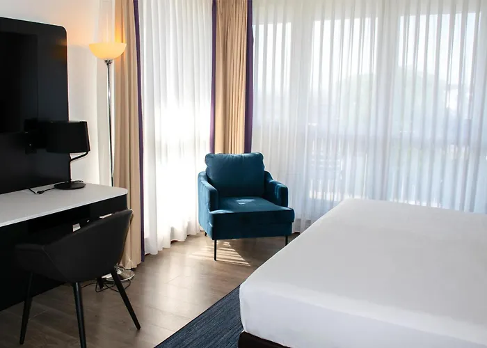 Hotel Radisson Blu Park & Conference Centre