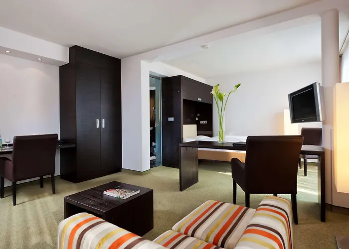 Hotel Radisson Blu Park & Conference Centre 4*