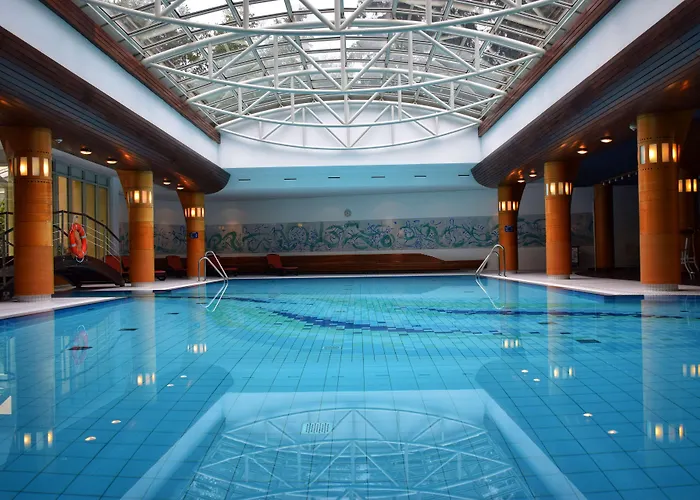 Radisson Blu Park & Conference Centre מלון דרזדן