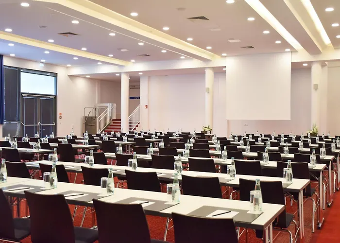 Hotel Radisson Blu Park & Conference Centre