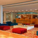 מלון Radisson Blu Park & Conference Centre