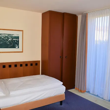Radisson Blu Park & Conference Centre Дрезден