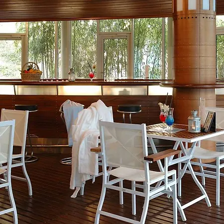 Radisson Blu Park & Conference Centre Hotel 4*